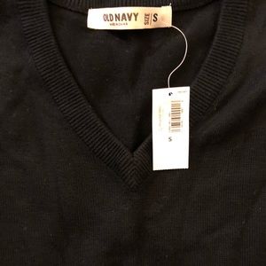 Men’s Black V-neck pullover sweater